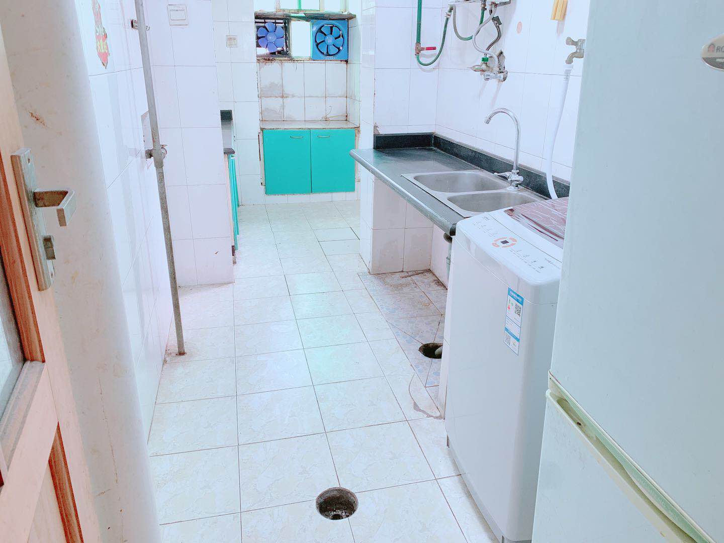 锦江区工农院街78号2栋1单元6楼1号套三整租